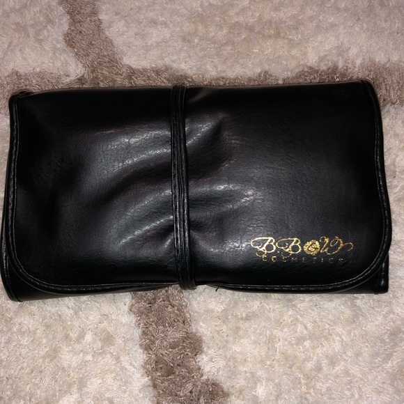 BB&W Makeup Brush Set - Picture 6 of 7